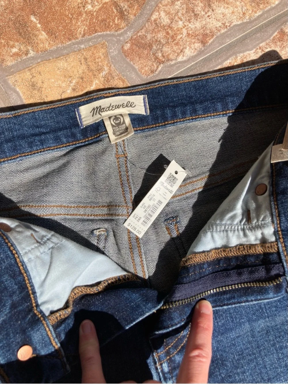 Madewell Midrise Stovepipe Jeans in Dark Blue Denim - Picture 5 of 6